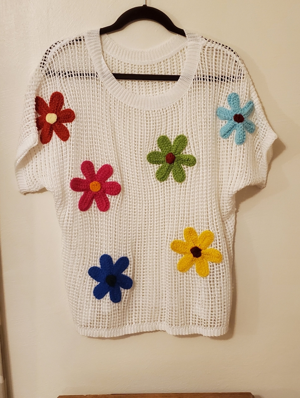 New White Crochet Sweater with Colorful Flower Appliqués Size Large